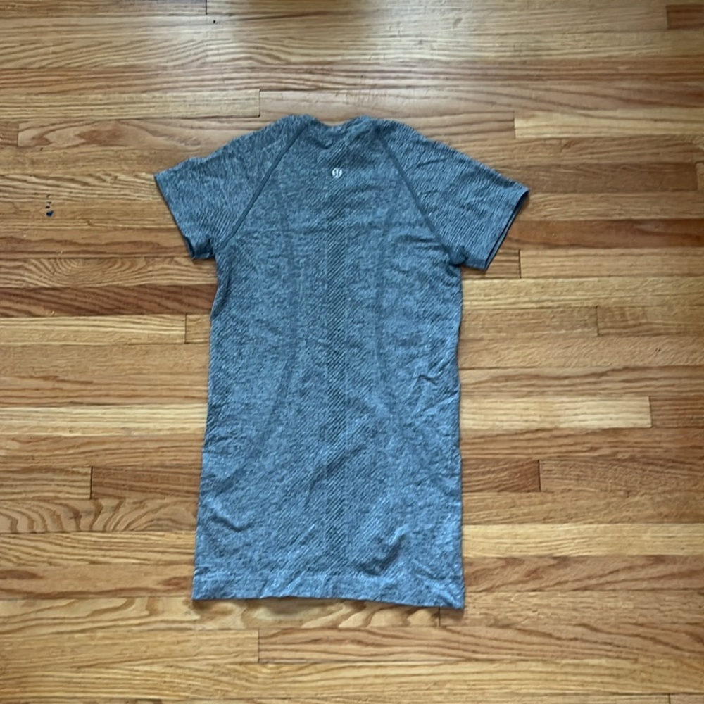 Lululemon Swiftly T-shirt